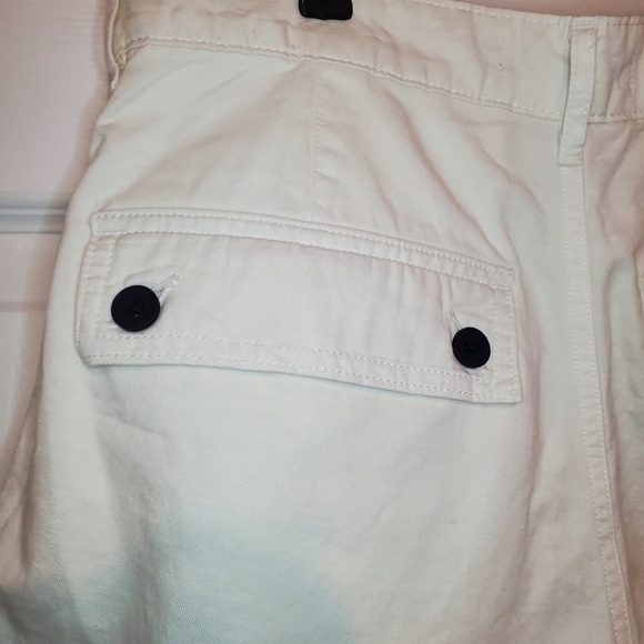 EVERLANE NWT The Tourist Short High Waist in White Canvas Organic Cotton Sz 6 - Picture 7 of 10